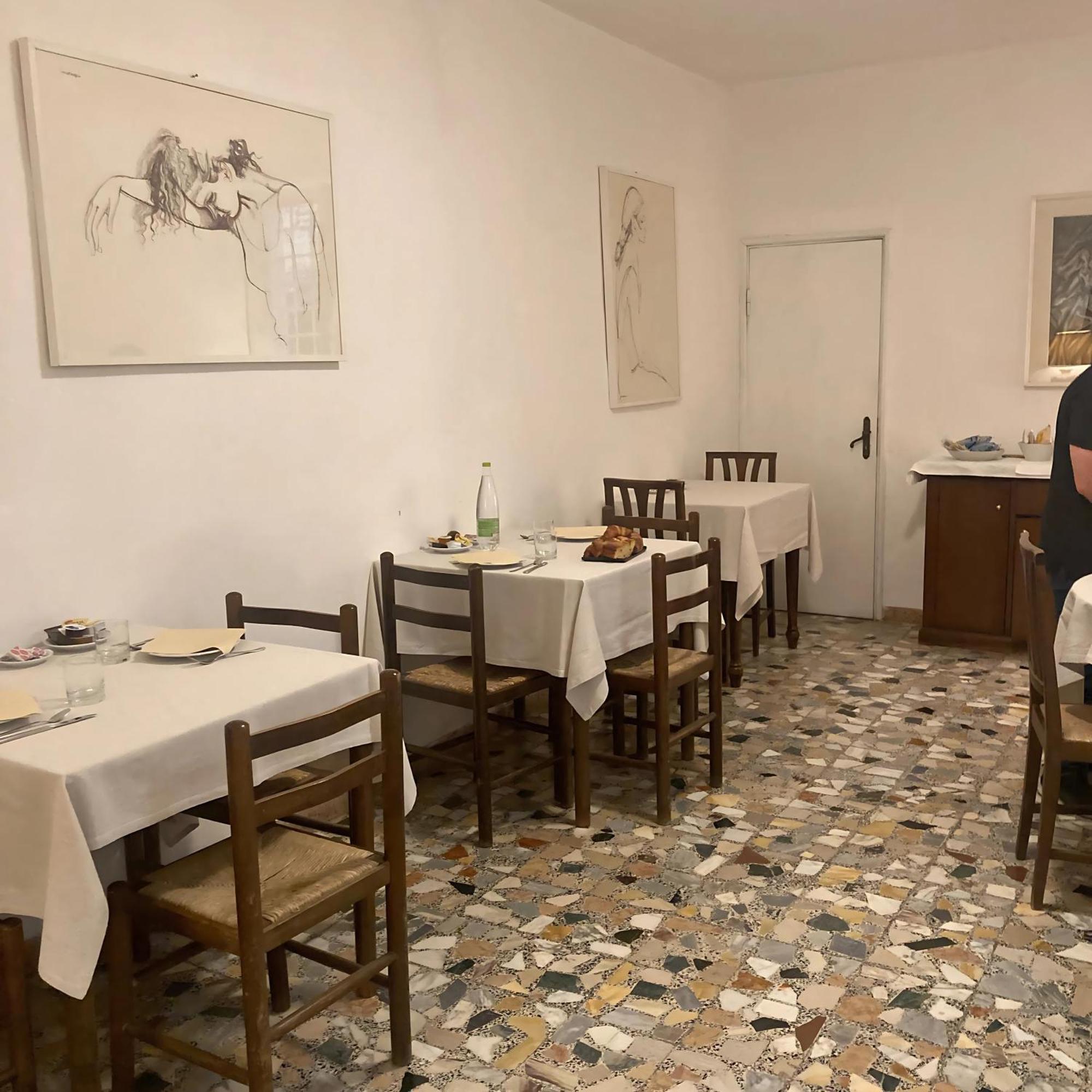 Locanda Il Pino San Gimignano Exterior foto
